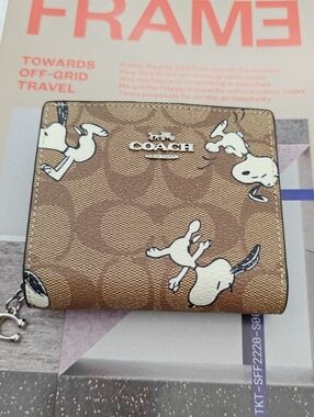 Women's Coach wallet